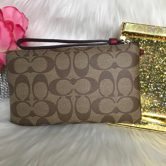 Coach Boxed Large Corner Zip Wristlet In Signature - Picture 7 of 15